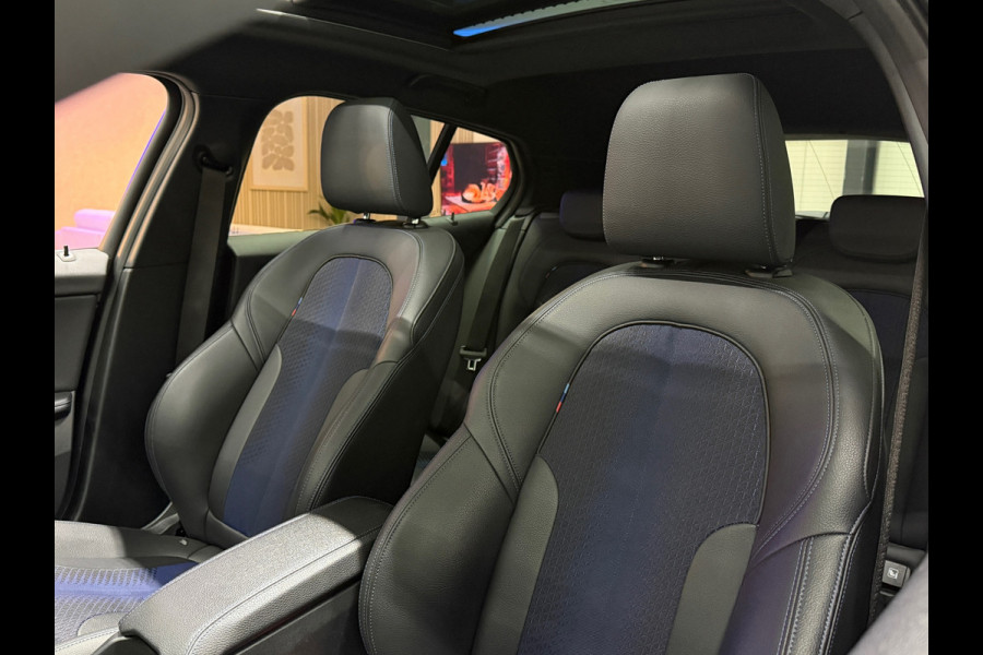 BMW 1-serie M Sport | Pano | 19" | Elek. Klep | ACC | Leder | Stoelverw.