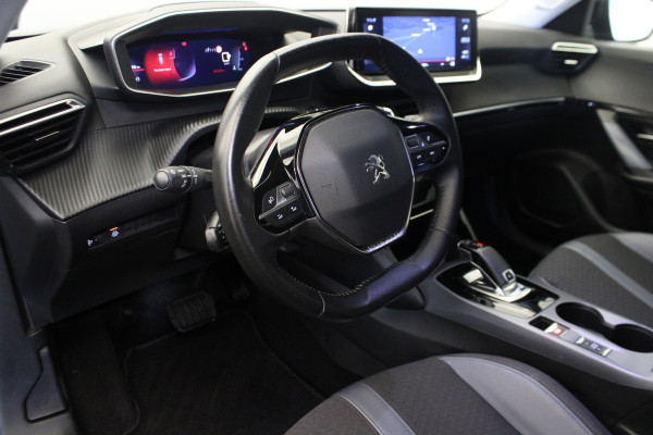 Peugeot 2008 1.2 PureTech Allure |Navi|Camera|