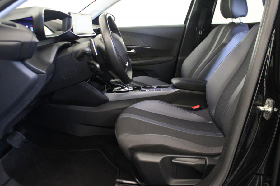Peugeot 2008 1.2 PureTech Allure |Navi|Camera|