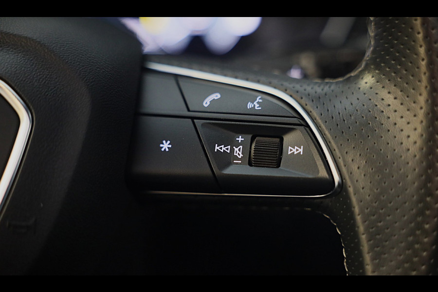 Audi Q5 55 TFSI e Quattro SQ5 Look / Massage / Acc / 360 Camera / Navi / Lane Assist / Virtual Cockpit / Open Pano / Led / 22 Inch