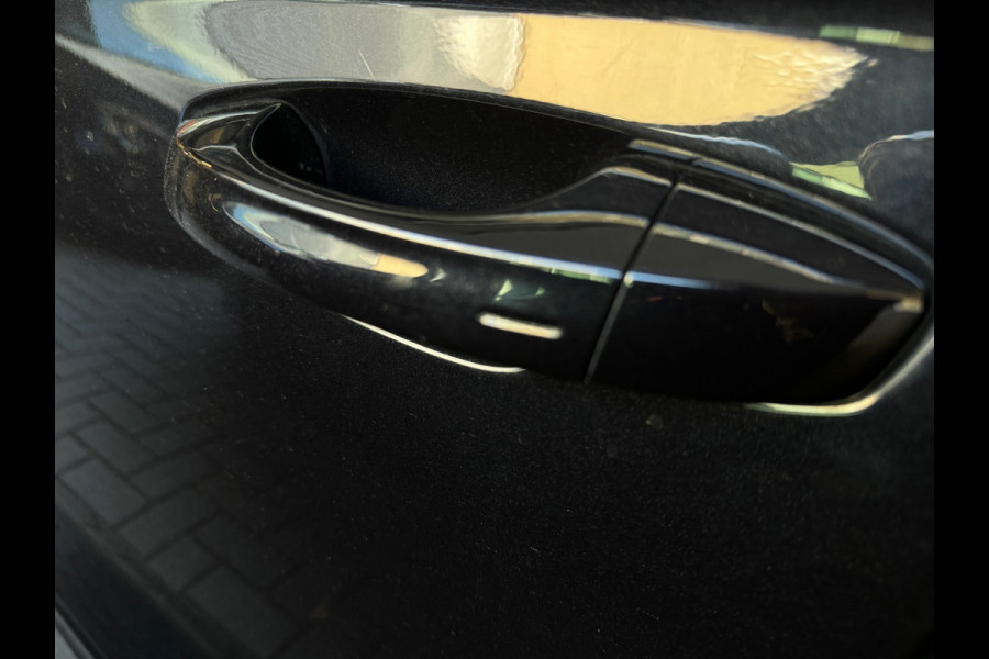 Volkswagen T-Roc 1.5 TSI R-Line Keyless|Camera|IQ|ACC|CarPlay