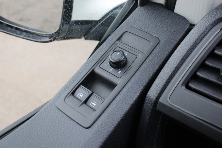 Volkswagen Transporter 2.0 TDI L1H1 Highline