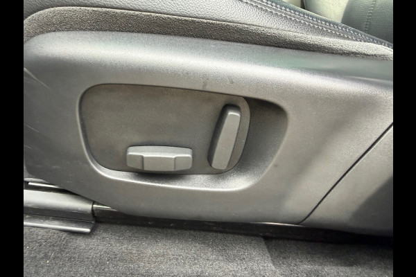 Land Rover Range Rover Evoque 1.5 P300e AWD BVA8 S 309 Pk / Navi / Cruise / Camera / Climate / Panoramadak / Voll Leder.