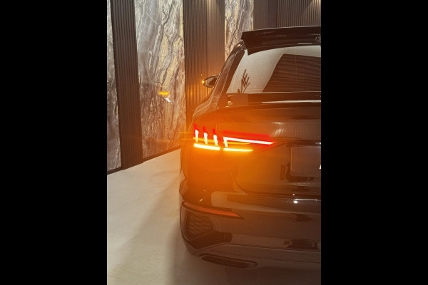 Audi A3 Limousine 35 TFSI Edition One 3x S-Line|PANO|AMBI LIGHTS|MATRIX|KEYLESS