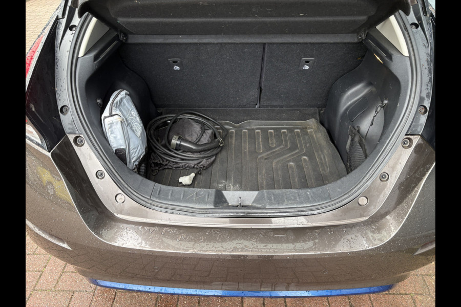Nissan Leaf e+ N-Connecta 62 kWh 360CAMERA/KEYLESS/DODEHOEK/CARPLAY/WINTERPACK