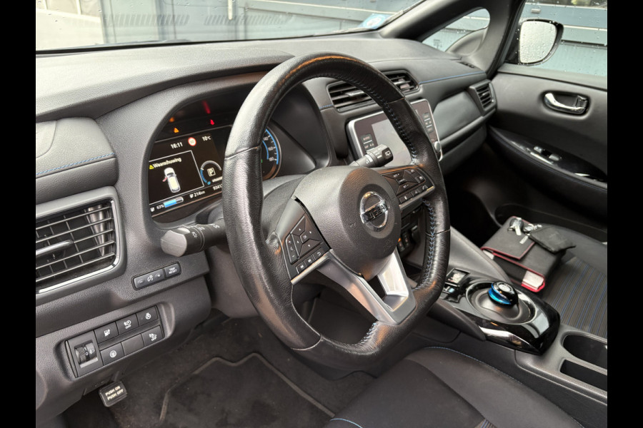Nissan Leaf e+ N-Connecta 62 kWh 360CAMERA/KEYLESS/DODEHOEK/CARPLAY/WINTERPACK