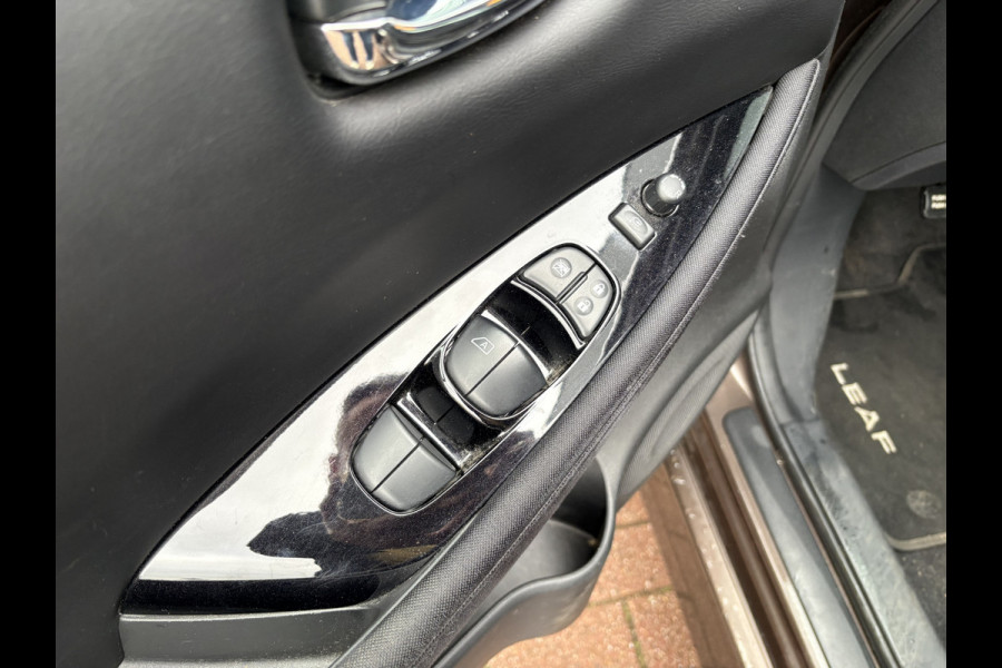 Nissan Leaf e+ N-Connecta 62 kWh 360CAMERA/KEYLESS/DODEHOEK/CARPLAY/WINTERPACK