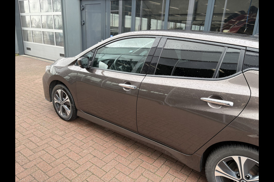 Nissan Leaf e+ N-Connecta 62 kWh 360CAMERA/KEYLESS/DODEHOEK/CARPLAY/WINTERPACK