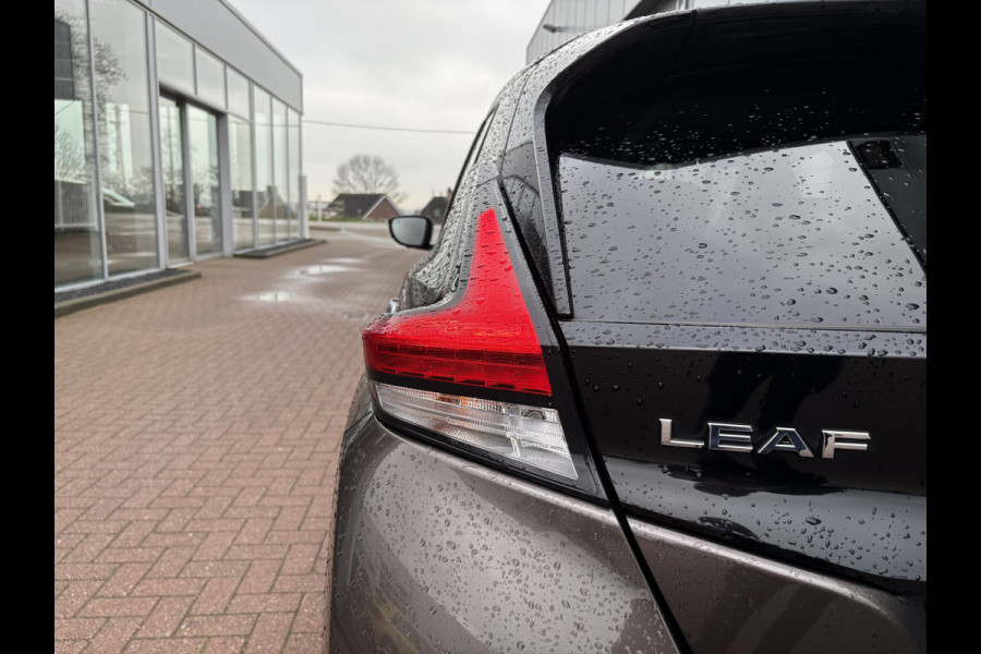 Nissan Leaf e+ N-Connecta 62 kWh 360CAMERA/KEYLESS/DODEHOEK/CARPLAY/WINTERPACK