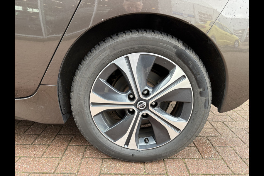 Nissan Leaf e+ N-Connecta 62 kWh 360CAMERA/KEYLESS/DODEHOEK/CARPLAY/WINTERPACK