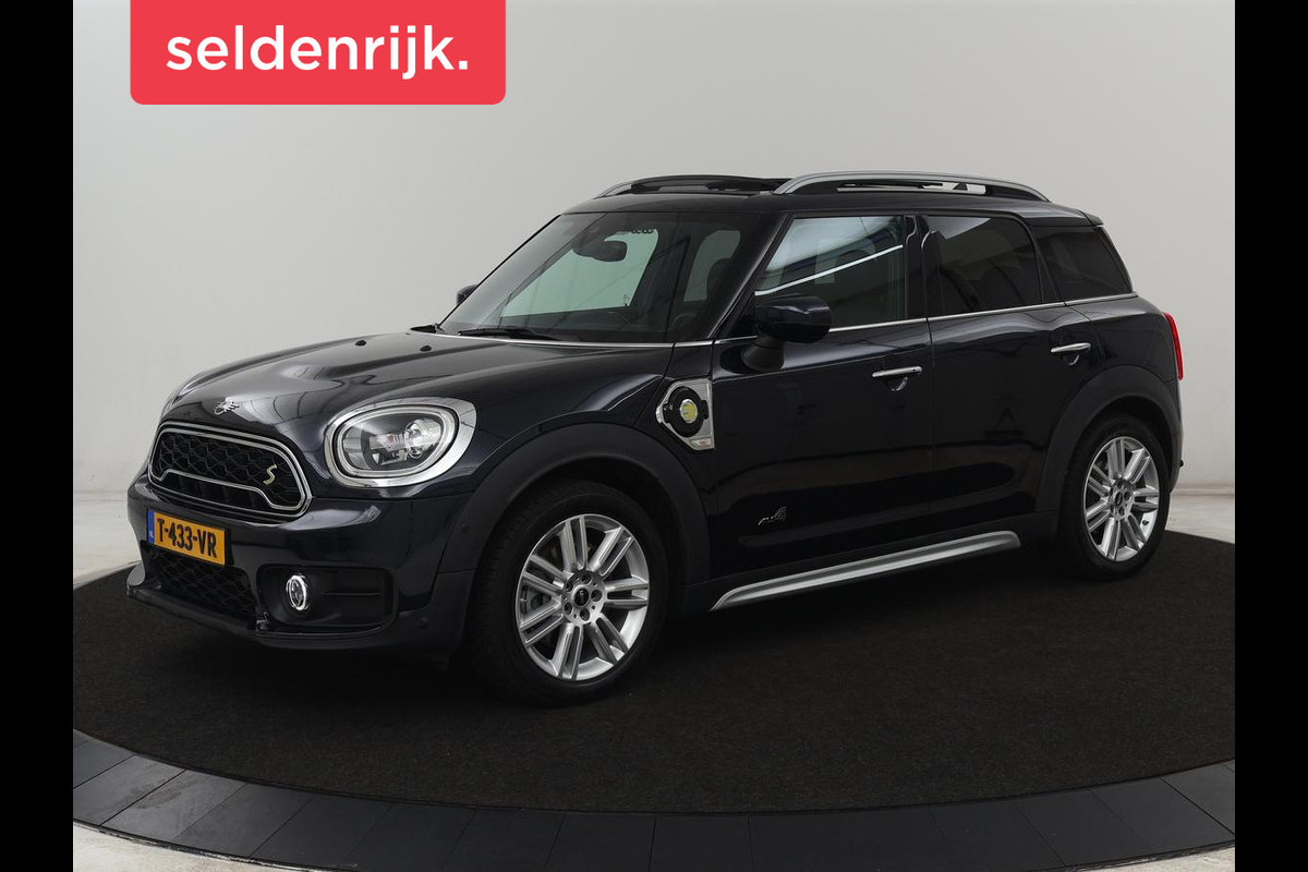 MINI Countryman 1.5 Cooper S E ALL4 Chili | Panoramadak | Leder | Head-Up | Harman/Kardon | Stoelverwarming | Adaptive cruise | Camera | Carplay | Navigatie | Climate control | PHEV | Plug In