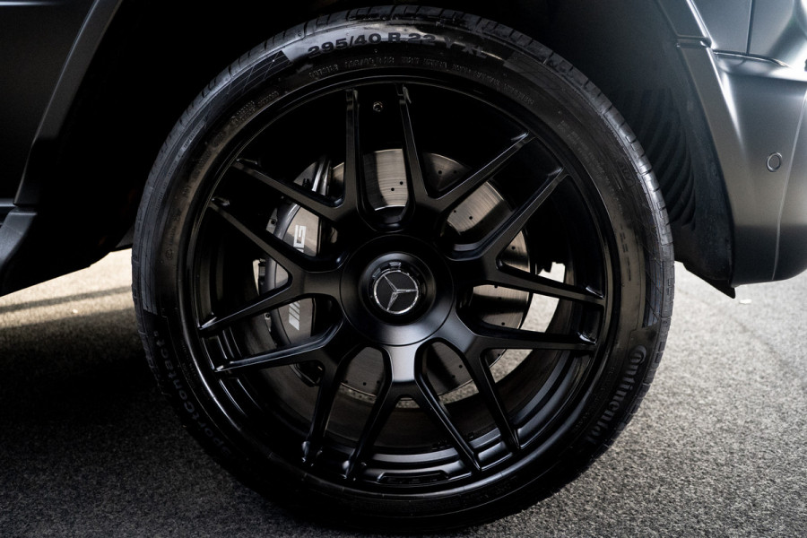 Mercedes-Benz G-Klasse 63 Navi Burmester Leer 360 Camera PTS Open dak Massage Distronic+ Memory seats Stoelventilatie Stoelverwarming Climate voor & achter Trekhaak