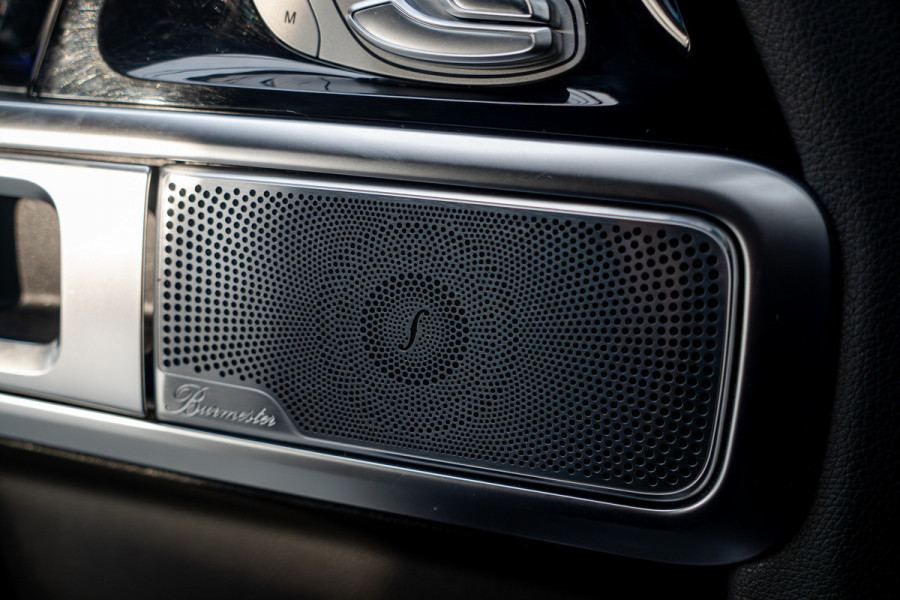 Mercedes-Benz G-Klasse 63 Navi Burmester Leer 360 Camera PTS Open dak Massage Distronic+ Memory seats Stoelventilatie Stoelverwarming Climate voor & achter Trekhaak