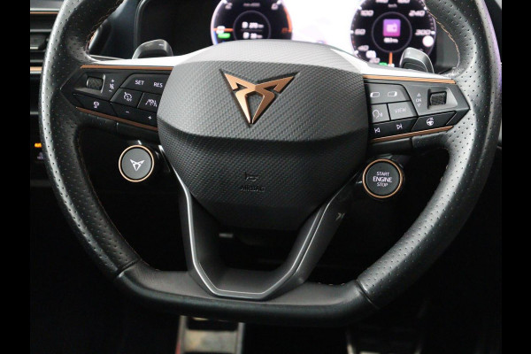 CUPRA Formentor 1.4 eHybrid VZ | 245pk | Leder | Stoelverwarming | 360 Camera | Carplay | Sfeerverlichting | Navigatie | Adaptive cruise | Memory | Keyless | Full LED | PHEV | Plug In