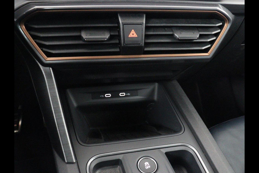 CUPRA Formentor 1.4 eHybrid VZ | 245pk | Leder | Stoelverwarming | 360 Camera | Carplay | Sfeerverlichting | Navigatie | Adaptive cruise | Memory | Keyless | Full LED | PHEV | Plug In