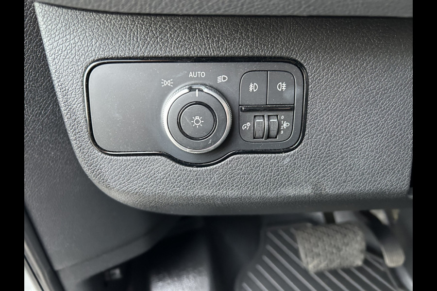 Mercedes-Benz Sprinter 317 CDI L2 H2 Pro Facelift / MBUX / Navigatie / Camera / Cruise control / Airco / 270 Graden achterdeuren