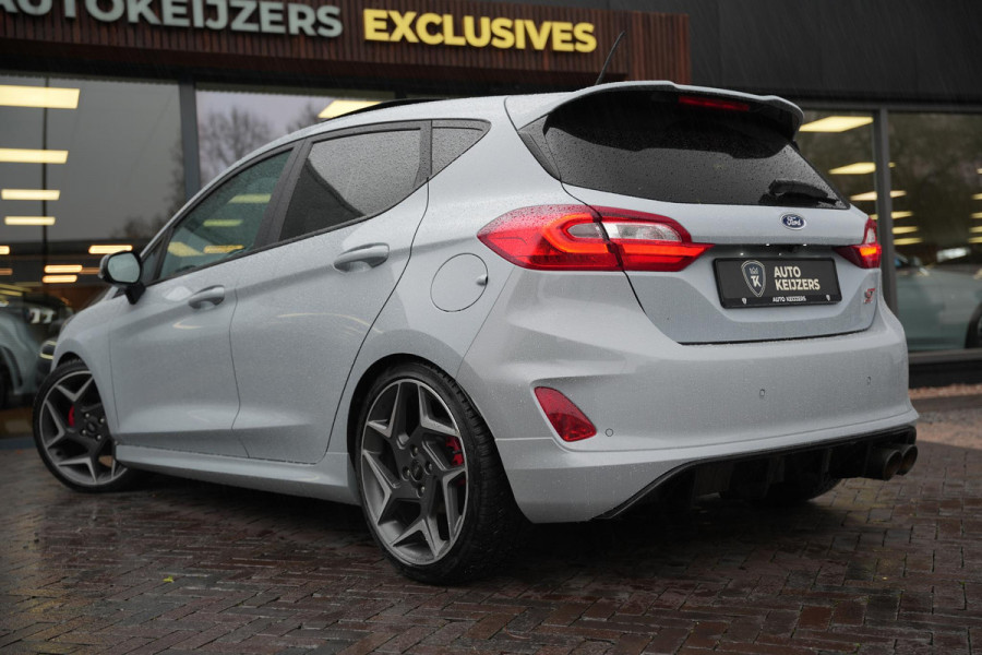Ford Fiesta 1.5 EcoBoost ST-3 Panoramadak Bang & Olufsen Dodehoek LED Stuurverw.
