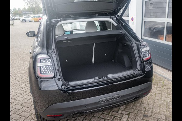 Fiat 600E La Prima 54 kWh | Carplay | Elek. Stoel | Stoelverwarming | Keyless | LED | Clima