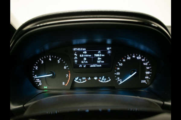 Ford Fiesta 1.1 Sport (APPLE CARPLAY,NAVI,CRUISE,BLACK EDITION,TREKHAAK,DAB,LED,SPORTSTOELEN,NETTE STAAT)