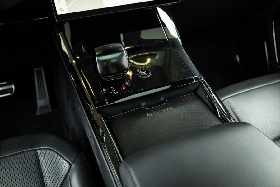 Land Rover Range Rover Sport 4.4 P635 SV Edition One Obsidian Black - Panorama | Carbon | Stoelkoeling & Massage | Meridian Audio