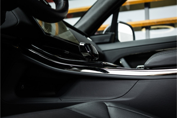 Land Rover Range Rover Sport 4.4 P635 SV Edition One Obsidian Black - Panorama | Carbon | Stoelkoeling & Massage | Meridian Audio