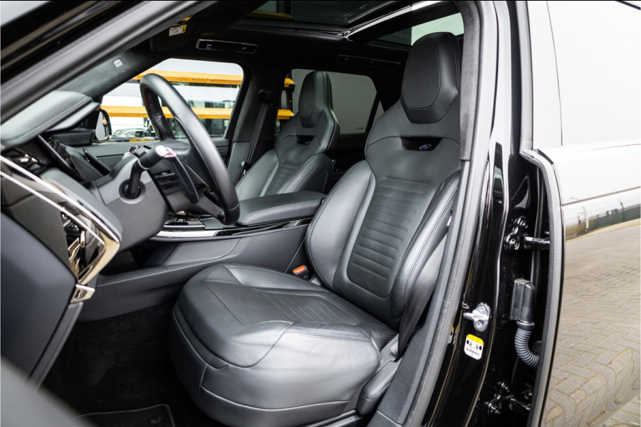 Land Rover Range Rover Sport 4.4 P635 SV Edition One Obsidian Black - Panorama | Carbon | Stoelkoeling & Massage | Meridian Audio