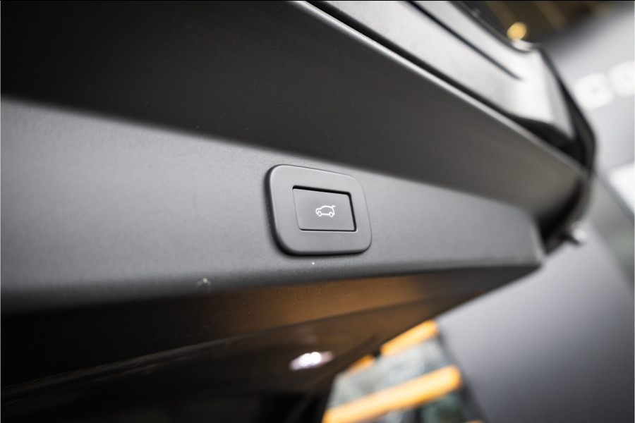 Land Rover Range Rover Sport 4.4 P635 SV Edition One Obsidian Black - Panorama | Carbon | Stoelkoeling & Massage | Meridian Audio