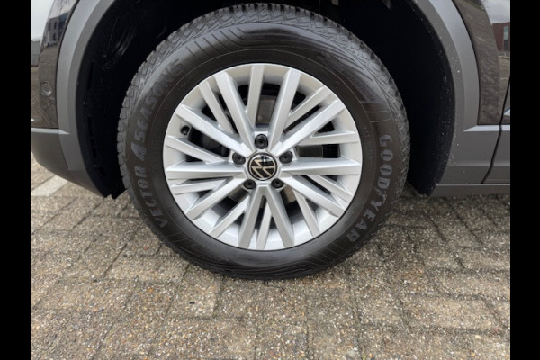 Volkswagen T-Roc 1.5 TSI Automaat,Virtueel,Navigatie-Camera-Carplay,Cruisecontrol,stoelverwarming