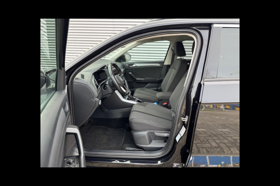 Volkswagen T-Roc 1.5 TSI Automaat,Virtueel,Navigatie-Camera-Carplay,Cruisecontrol,stoelverwarming