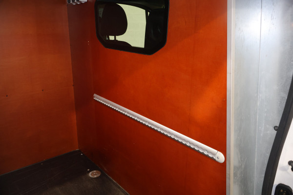 Renault Trafic 2.0 dCi 145pk L2 H1 Automaat