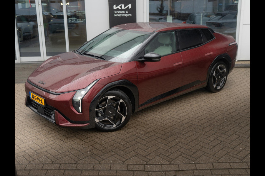 Kia EV4 Fastback GT-Line Business Edition 81.4 kWh Stoel+stuurverwarming | GT-Line interieur | Navigatie | LMV | Carplay | unieke kleur!