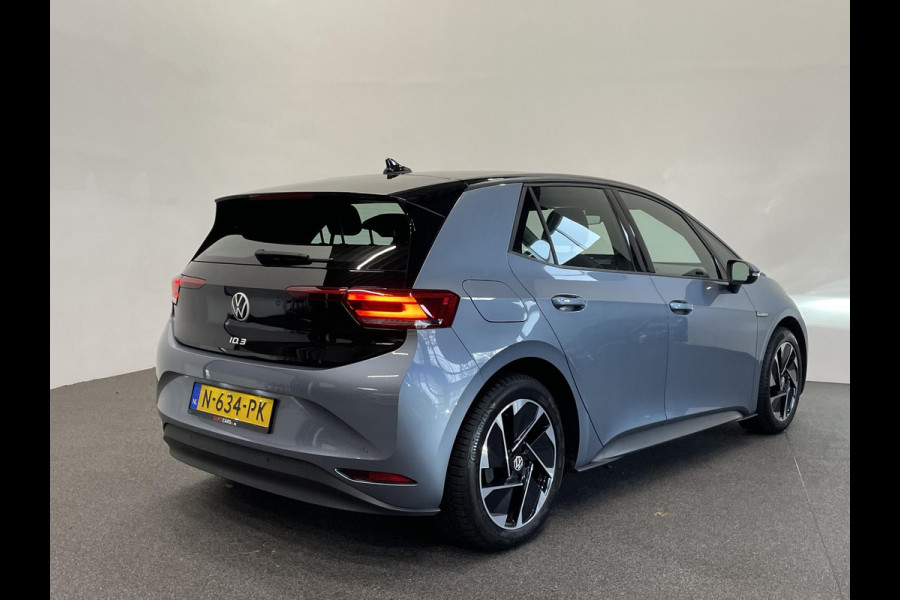 Volkswagen ID.3 Pro 58 kWh Airco ECC Navi Carplay PDC VA+ Camera Full LED Adaptive Cruise Control 18" LM Velgen Stoel/Stuurwielverwarming