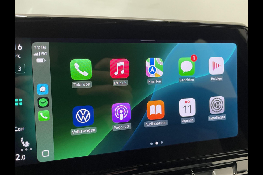 Volkswagen ID.3 Pro 58 kWh Airco ECC Navi Carplay PDC VA+ Camera Full LED Adaptive Cruise Control 18" LM Velgen Stoel/Stuurwielverwarming