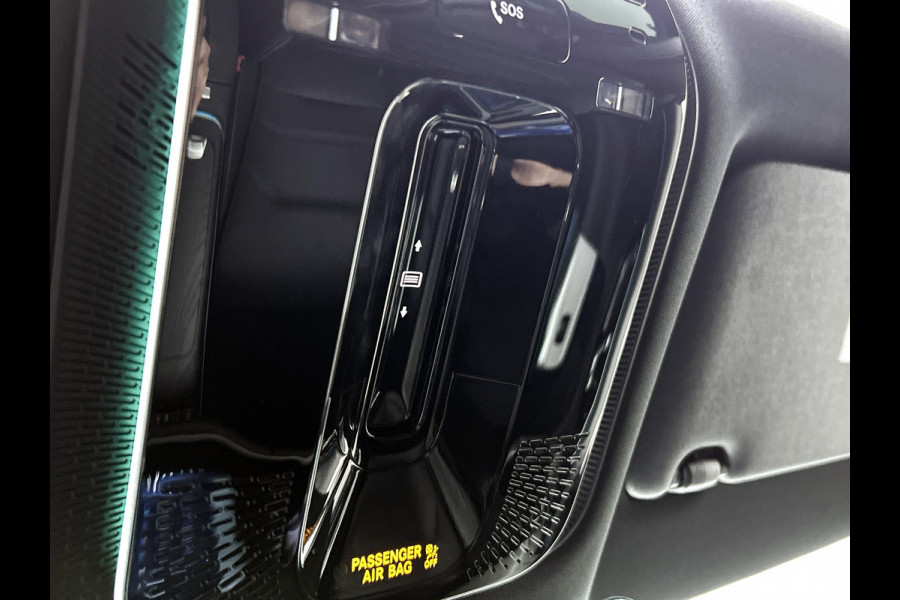 Mercedes-Benz E-Klasse 300 e Sport Edition AMG Line | Panorama Schuif-Kanteldak | Distronic | Lederen bekleding | Alarm | Parkeerpakket met 360°-camera | 20 Inch AMG Velgen. Inclusief 24 maanden MB Certified garantie voor Europa.