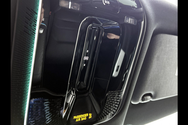 Mercedes-Benz E-Klasse 300 e Sport Edition AMG Line | Panorama Schuif-Kanteldak | Distronic | Lederen bekleding | Alarm | Parkeerpakket met 360°-camera | 20 Inch AMG Velgen. Inclusief 24 maanden MB Certified garantie voor Europa.