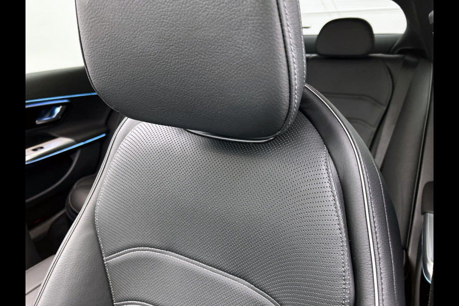 Mercedes-Benz E-Klasse 300 e Sport Edition AMG Line | Panorama Schuif-Kanteldak | Distronic | Lederen bekleding | Alarm | Parkeerpakket met 360°-camera | 20 Inch AMG Velgen. Inclusief 24 maanden MB Certified garantie voor Europa.