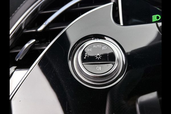 Mercedes-Benz E-Klasse 300 e Sport Edition AMG Line | Panorama Schuif-Kanteldak | Distronic | Lederen bekleding | Alarm | Parkeerpakket met 360°-camera | 20 Inch AMG Velgen. Inclusief 24 maanden MB Certified garantie voor Europa.