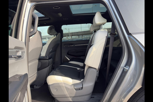 Kia EV9 GT-Line AWD 99.8 kWh HUD | Leder | Meridian Sound | Camera | Navi | Apple CarPlay/Android Auto | Key-Less | Stuur-/Stoelverwarming | PDC | Cruise | LED |