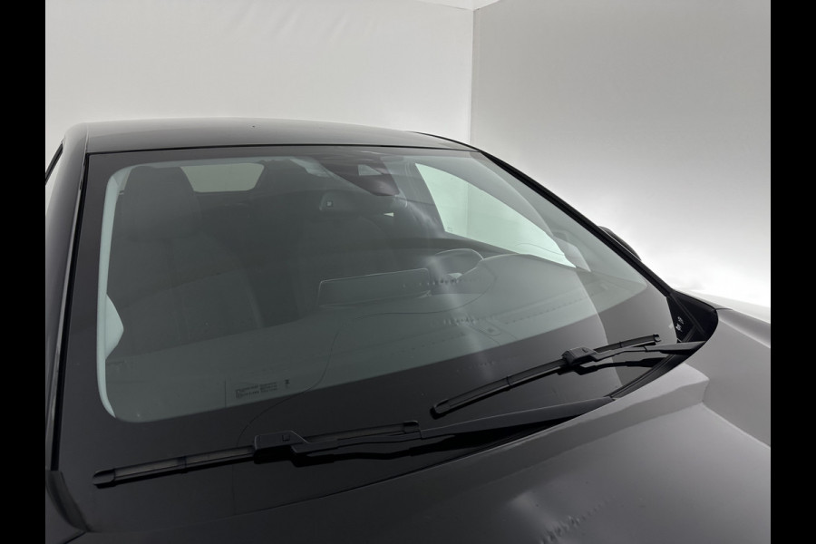 Peugeot e-208 EV Style 50 kWh [ 3-Fase-11kW] {SOH-96%} (INCL-BTW) Aut. *LEATHER-FABRIC | FULL-LED | SPORT-SEATS | KEYLESS | PRIVACY-GLASS | DAB+ | NAVI-FULLMAP | ECC | PDC | CRUISE | 16''ALU*