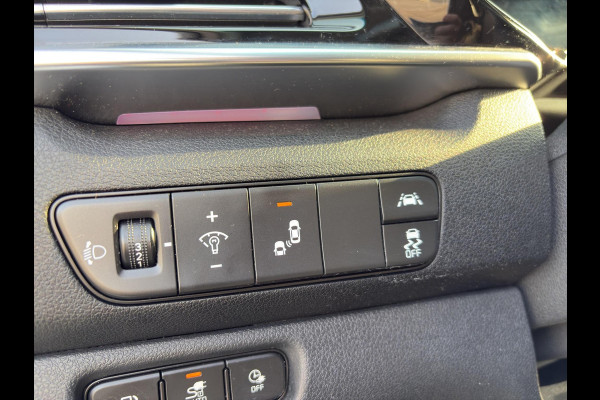 Kia Niro 1.6 GDi PHEV ExecutiveLine Automaat | Leder | Apple Carplay & Android Auto | Camera | Cruise | Stoelventilatie & Verwarming |