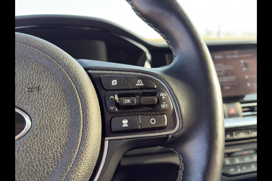 Kia Niro 1.6 GDi PHEV ExecutiveLine Automaat | Leder | Apple Carplay & Android Auto | Camera | Cruise | Stoelventilatie & Verwarming |