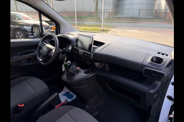 Opel Combo 1.5D L2H1 Edition AIRCO I NAVI I TREKHAAK I PDC I APPLE CARPLAY I 1e EIGENAAR I COMPETE ONDERHOUDSHISTORIE