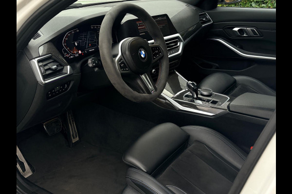 BMW 3-serie 320i Business Edition M Sport pakket Automaat Navi CarPlay Carbon pakket/NL Auto