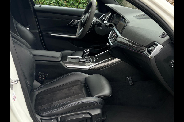 BMW 3-serie 320i Business Edition M Sport pakket Automaat Navi CarPlay Carbon pakket/NL Auto
