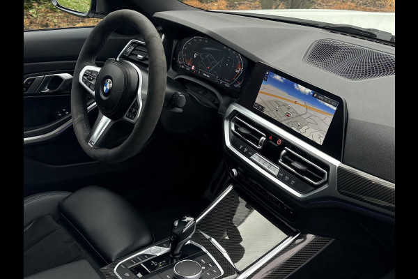 BMW 3-serie 320i Business Edition M Sport pakket Automaat Navi CarPlay Carbon pakket/NL Auto