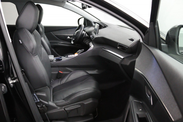Peugeot 3008 *CARPLAY*CAMERA*ECC*HAAK*NAVI*ELEK.KLEP*1/2LEDER*