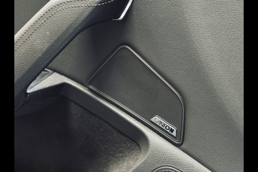 Škoda Superb Combi 1.4 TSI iV Laurin & Klement | Panorama | Stoelvent. | Trekhaak