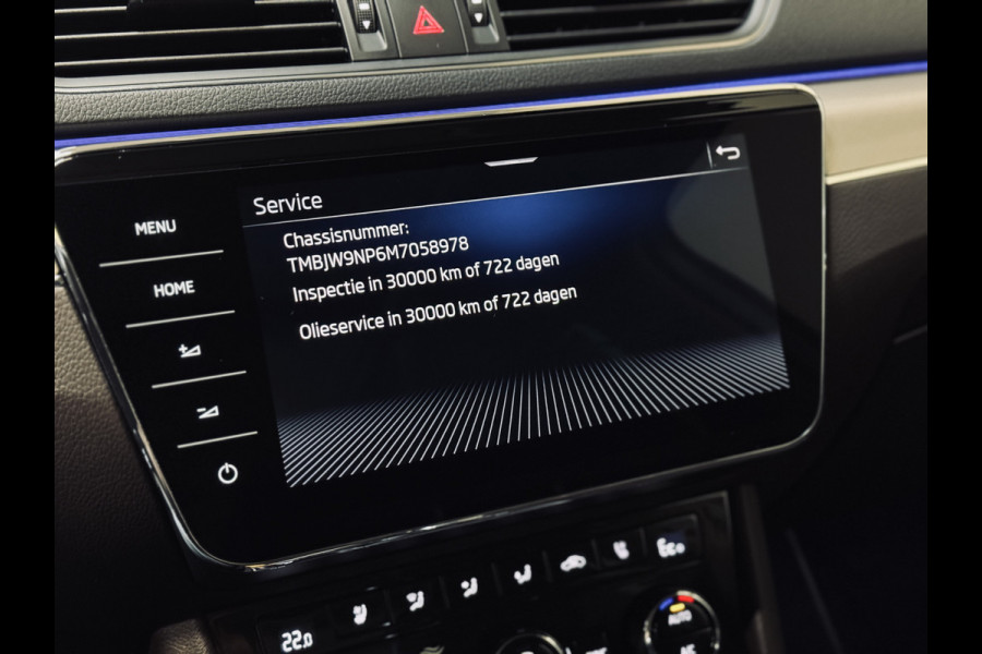 Škoda Superb Combi 1.4 TSI iV Laurin & Klement | Panorama | Stoelvent. | Trekhaak