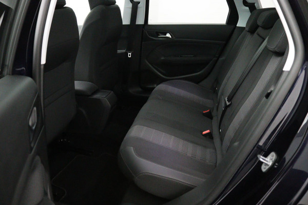 Peugeot 308 SW CARPLAY*130PK*PANO*NAVI*CAMERA*HAAK*CRUISE*ECC*