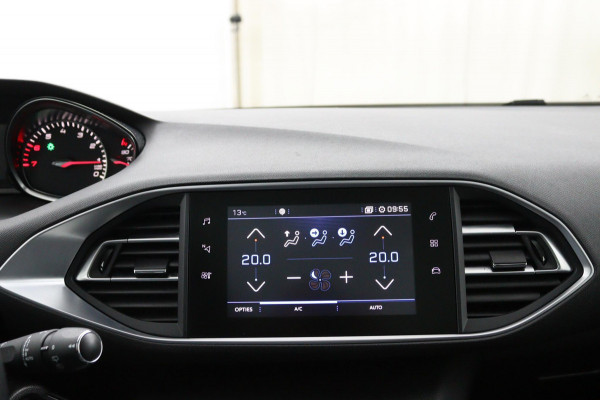 Peugeot 308 SW CARPLAY*130PK*PANO*NAVI*CAMERA*HAAK*CRUISE*ECC*